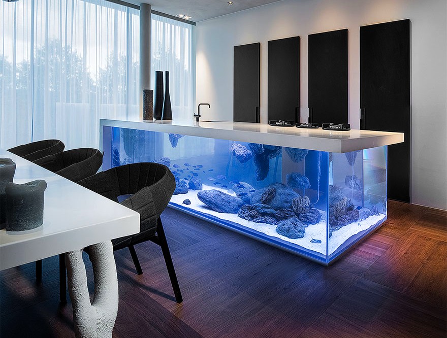 Aquarium-kitchen-island-by-Robert-Kolenik.jpg